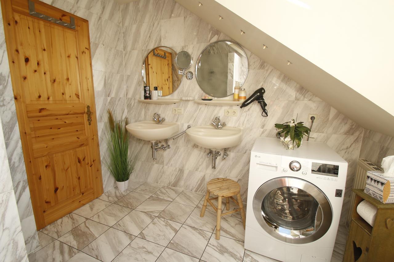 Luxus Appartement Schwarzwald Bei Freiburg 4 Schlafzimmer Sauna Solden Luaran gambar